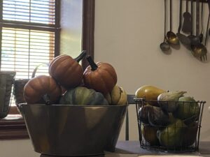 Located in the servants kitchen of the Mount Vernon Hotel, these two containers of fresh produce would have been prepared for most meals, to be served in the adjacent room. 